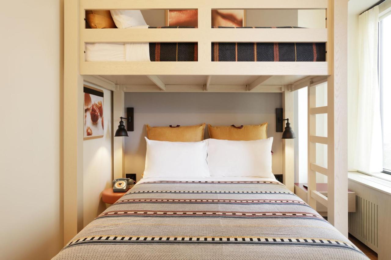 Moxy Richmond Downtown Hotell Eksteriør bilde